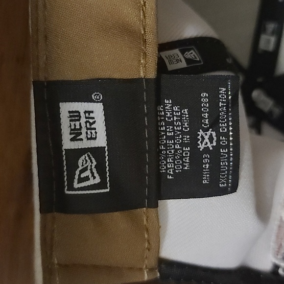 Toronto Raptors Hat 2017-18 New Era 9FIFTY OvO Snapback Hat - Picture 3 of 4